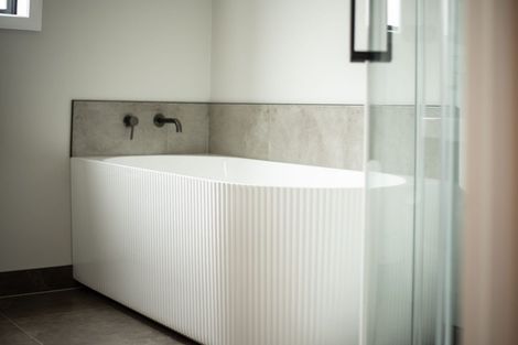 Photo of property in 1 Midgard Road, Coopers Beach, 0420