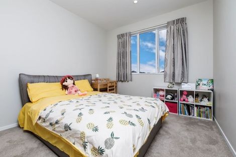 Photo of property in 45 Golden Morning Drive, Albany Heights, Auckland, 0632