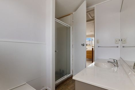 Photo of property in 2 Caesar Street, Stratford, 4332