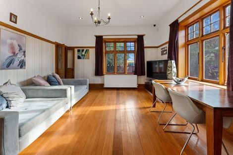 Photo of property in 1 Camp Street, Heretaunga, Upper Hutt, 5018