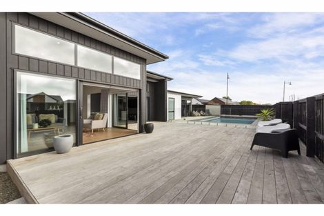 Photo of property in 1 Sorrel Gate, Halswell, Christchurch, 8025