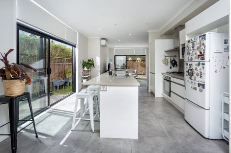 Photo of property in 2 Rarahu Road, Hobsonville, Auckland, 0616