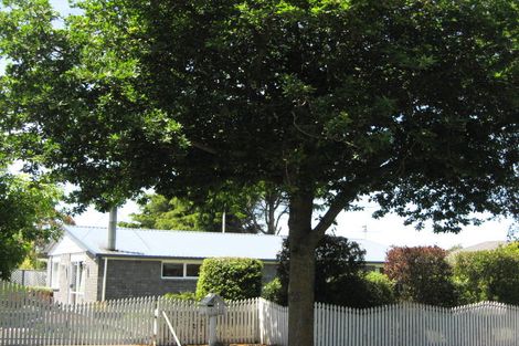 Photo of property in 1 Azalea Close, Templeton, Christchurch, 8042