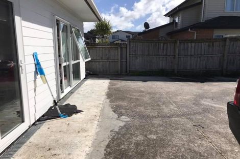 Photo of property in 8 Hill Road, Papatoetoe, Auckland, 2025