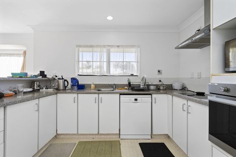 Photo of property in 51 Chaucer Street, Leamington, Cambridge, 3432