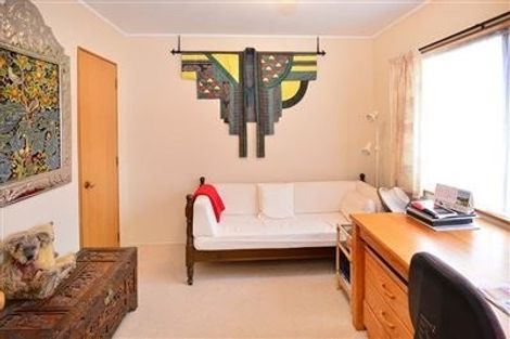 Photo of property in 1/32 Riverside Road, Orewa, 0931