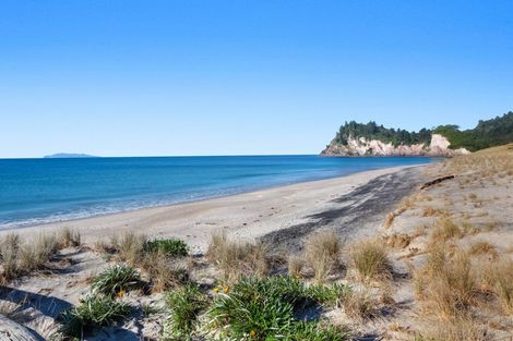 Photo of property in 88 Kon Tiki Road, Whiritoa, Whangamata, 3691