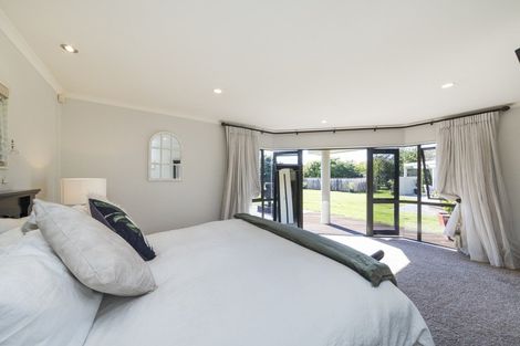 Photo of property in 11 Mckenzie Settlement Road, Kairanga, Palmerston North, 4475