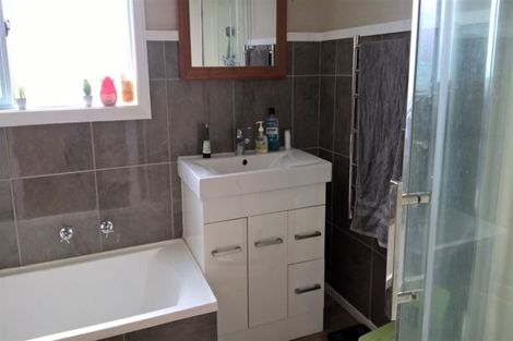 Photo of property in 19 Cross Street, Taumarunui, 3920