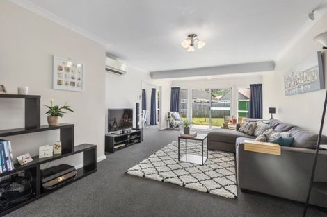 Photo of property in 29 Churton Crescent, Taita, Lower Hutt, 5011