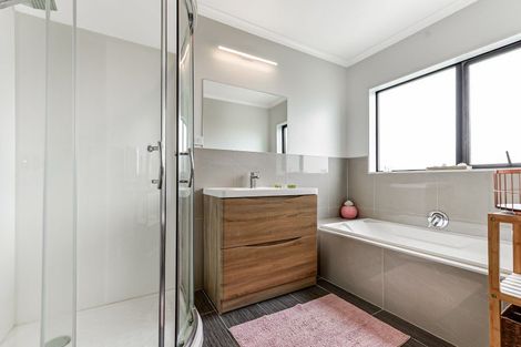 Photo of property in 2 Meadowview Drive, Morrinsville, 3300