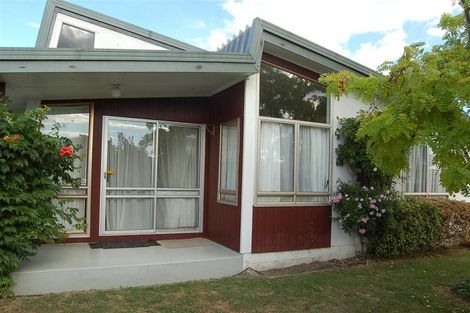 Photo of property in 49 Freyberg Avenue, Tamatea, Napier, 4112