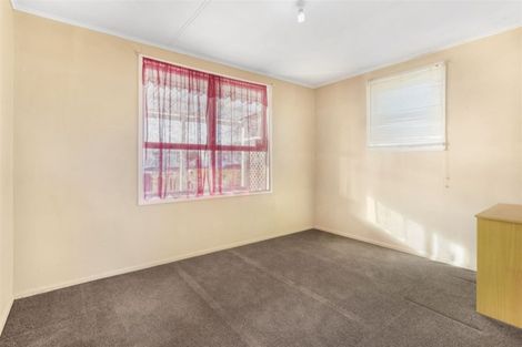Photo of property in 16a Nogat Avenue, Papatoetoe, Auckland, 2024