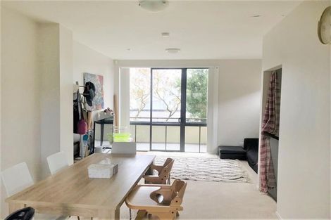 Photo of property in 6 Opito Way, East Tamaki, Auckland, 2013