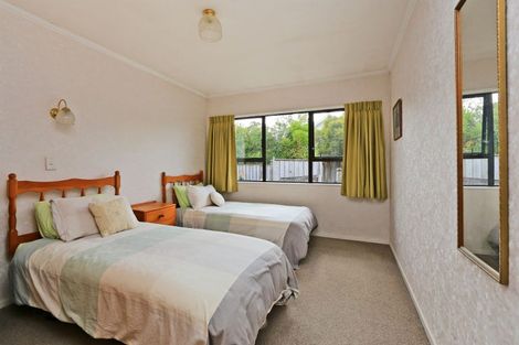 Photo of property in 11 Lennon Grove, Havelock North, 4130