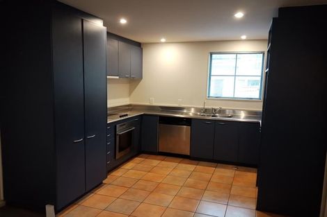 Photo of property in 3/28 Majoribanks Street, Mount Victoria, Wellington, 6011