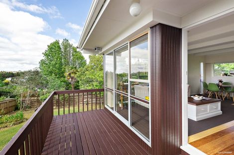 Photo of property in 2/14 Ensign Place, Hillcrest, Auckland, 0627