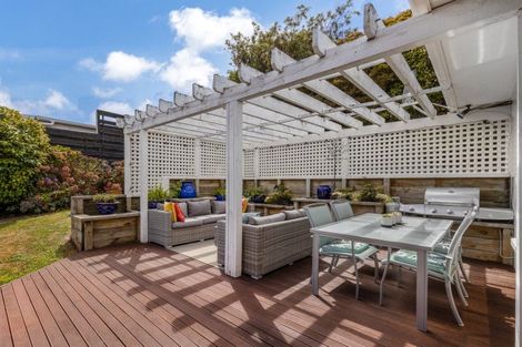 Photo of property in 19 Forth Place, Papakowhai, Porirua, 5024