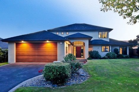 Photo of property in 8 Castlewold Place, Huntington, Hamilton, 3210