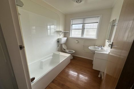 Photo of property in 4a Heather Grove, Fairfield, Lower Hutt, 5011