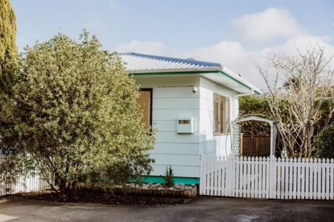 Photo of property in 2/11 Bauchop Road, Waterloo, Lower Hutt, 5011
