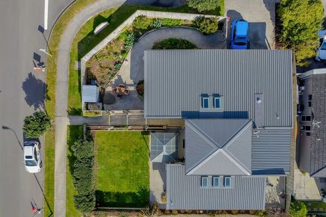 Photo of property in 2 Wangapeka Way, Aotea, Porirua, 5024