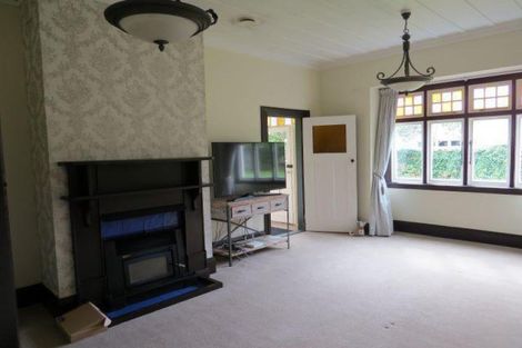 Photo of property in 221a Tukapa Street, Westown, New Plymouth, 4310