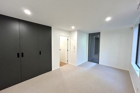 Photo of property in 93a Verran Road, Birkenhead, Auckland, 0626