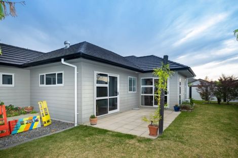 Photo of property in 4 Aoraki Road, Poraiti, Napier, 4112