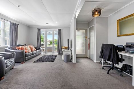 Photo of property in 80 Fairfield Road, Fairfield, Hamilton, 3214