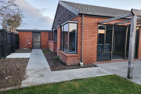 Photo of property in 51 Munro Street, Redwood, Christchurch, 8051