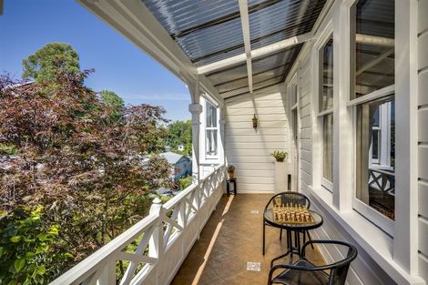 Photo of property in 6 Cameron Road, Bluff Hill, Napier, 4110