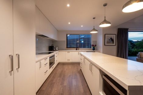 Photo of property in 64 Jacks Point Rise, Jacks Point, Queenstown, 9371