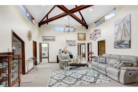 Photo of property in 37 Chinnerys Road, Woodend, 7610