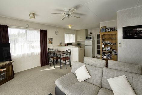 Photo of property in 1/163 Tahunanui Drive, Tahunanui, Nelson, 7011