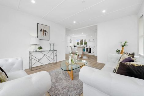 Photo of property in 18 Crown Crescent, Otara, Auckland, 2023