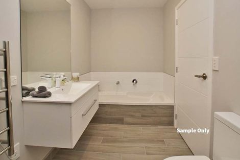 Photo of property in 25b Shrule Place, Huntington, Hamilton, 3210