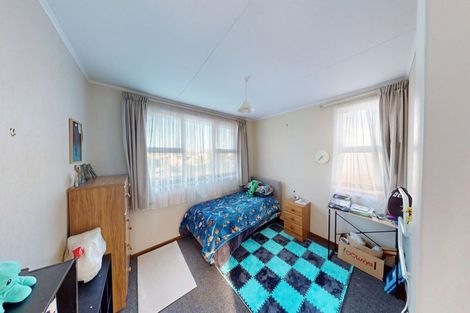 Photo of property in 14 Fergusson Street, Marton, 4710