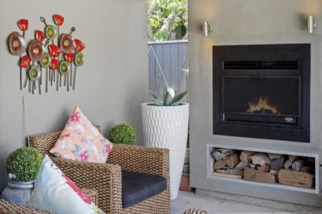 Photo of property in 36 Kawiu Road, Levin, 5510