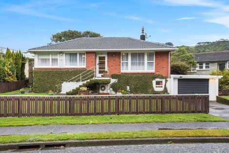 Photo of property in 87 Rangituhi Crescent, Takapuwahia, Porirua, 5022