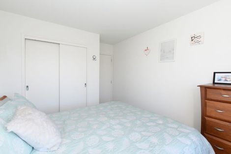 Photo of property in 11 Kamahi Crescent, Papamoa Beach, Papamoa, 3118