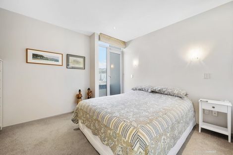 Photo of property in Sanctum Apartment, 10 Ebor Street, Te Aro, Wellington, 6011