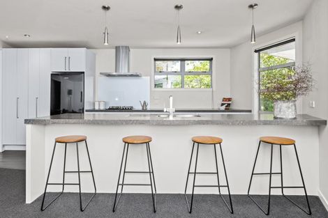 Photo of property in 9a Saint Hill Lane, Havelock North, 4130