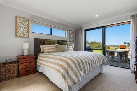 Photo of property in 25 Morepork Way, Papamoa, 3183