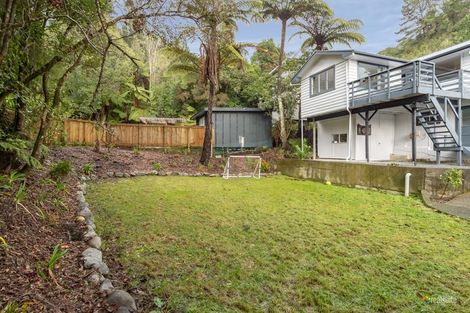 Photo of property in 31 Wyndham Road, Pinehaven, Upper Hutt, 5019