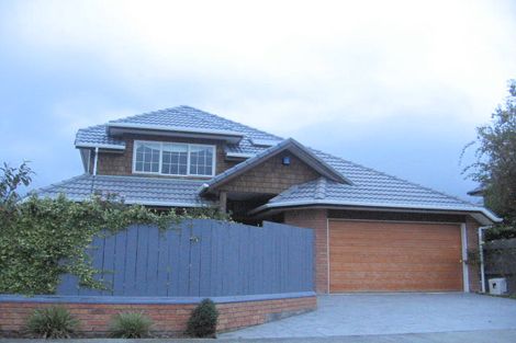 Photo of property in 8 Richmond Grove, Woburn, Lower Hutt, 5010