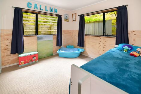 Photo of property in 335 Kanohi Road, Kaukapakapa, 0873