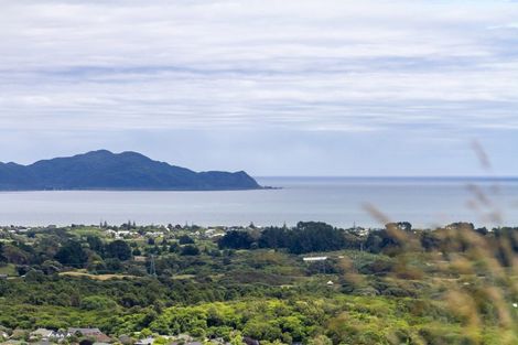 Photo of property in 28 Wilson Way, Waikanae, 5036