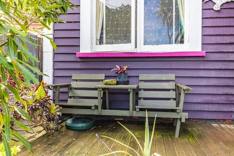 Photo of property in 40 Karaka Street, Castlecliff, Whanganui, 4501