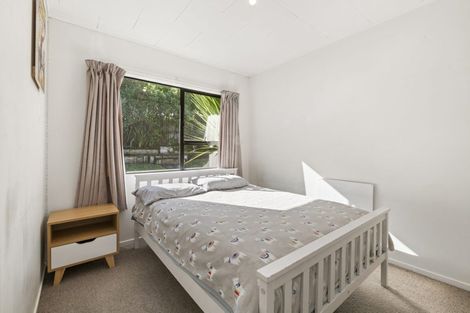 Photo of property in 81 Santiago Crescent, Unsworth Heights, Auckland, 0632